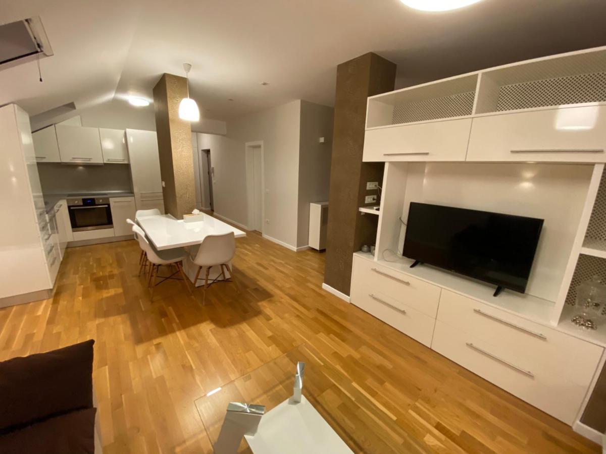 Gaga Residence 3 ทิมิชัวรา ภายนอก รูปภาพ